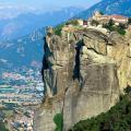 Meteora – Columns in the Sky with a visit to the monasteries & Kalampaka town 9